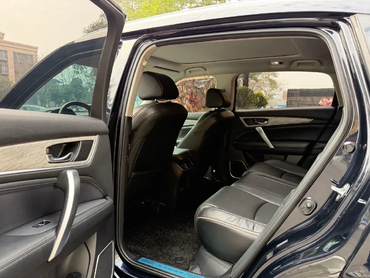 2023 Honda Avancier 2.0T 261HP L4 9AT,autocango,china used car exporter,china ev exporter,chinese used car exporter,chinese used ev exporter