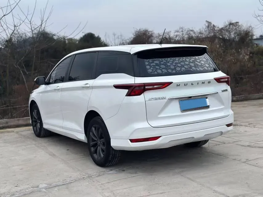 2020 WuLing KaiJie 1.5T 147HP L4 CVT,autocango,china used car exporter,china ev exporter,chinese used car exporter,chinese used ev exporter