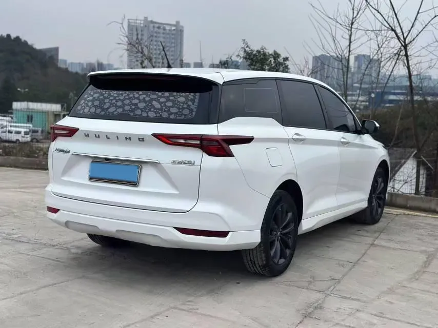 2020 WuLing KaiJie 1.5T 147HP L4 CVT,autocango,china used car exporter,china ev exporter,chinese used car exporter,chinese used ev exporter