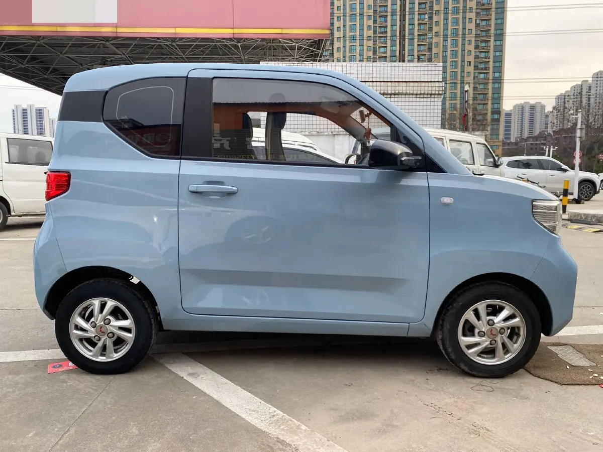 2021 WuLing HongGuang MINI EV BEV 9KWH,autocango,china used car exporter,china ev exporter,chinese used car exporter,chinese used ev exporter