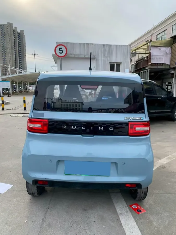 2021 WuLing HongGuang MINI EV BEV 9KWH,autocango,china used car exporter,china ev exporter,chinese used car exporter,chinese used ev exporter