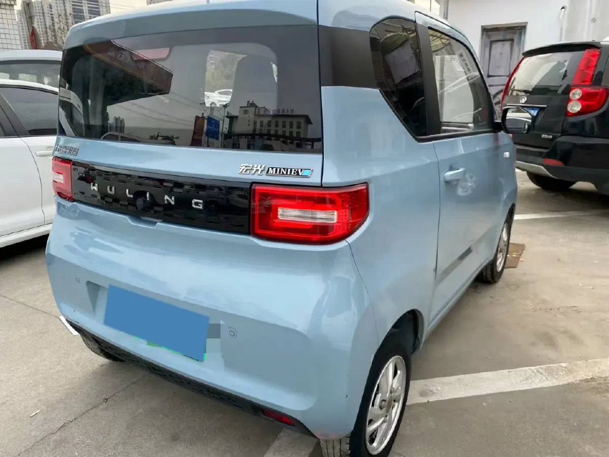 2021 WuLing HongGuang MINI EV BEV 9KWH,autocango,china used car exporter,china ev exporter,chinese used car exporter,chinese used ev exporter