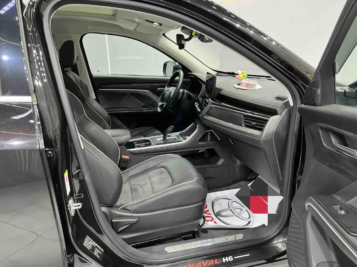 2021 Haval H6 1.5T 150HP L4 7DCT,autocango,china used car exporter,china ev exporter,chinese used car exporter,chinese used ev exporter