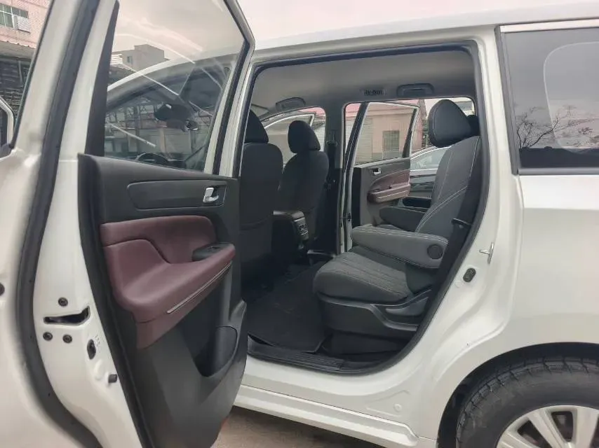 2023 GAC Trumpchi M6 1.5T 177HP L4 7DCT,autocango,china used car exporter,china ev exporter,chinese used car exporter,chinese used ev exporter