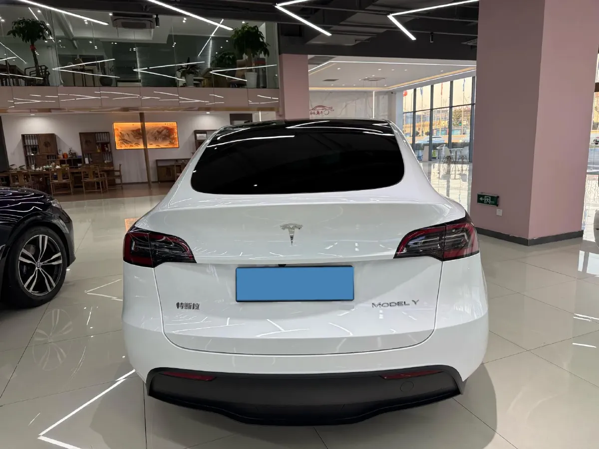 2024 Iveco OuSheng BEV 77.28KWH,autocango,china used car exporter,china ev exporter,chinese used car exporter,chinese used ev exporter