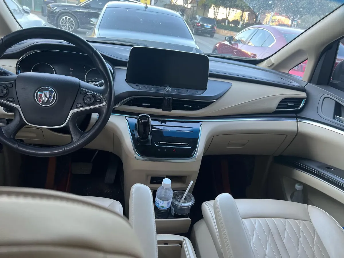 2023 Buick GL8 2.0T 237HP L4 9AT,autocango,china used car exporter,china ev exporter,chinese used car exporter,chinese used ev exporter