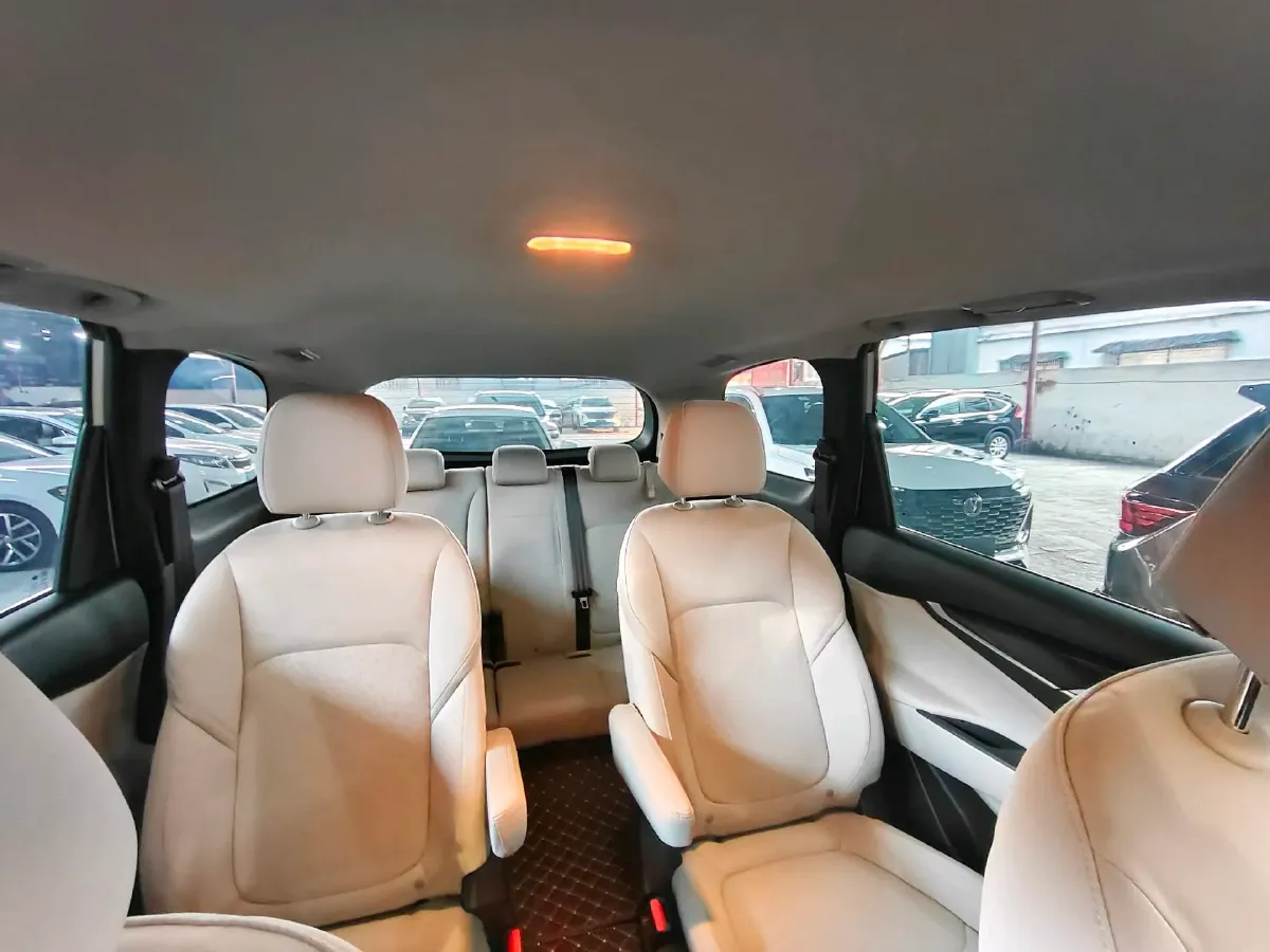 2023 MAXUS G50 1.5T 181HP L4 6MT,autocango,china used car exporter,china ev exporter,chinese used car exporter,chinese used ev exporter