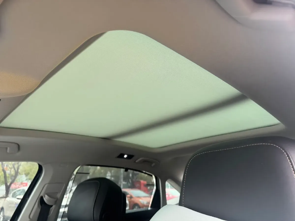 2020 Volkswagen Passat 2.0T 220HP L4 7DCT,autocango,china used car exporter,china ev exporter,chinese used car exporter,chinese used ev exporter