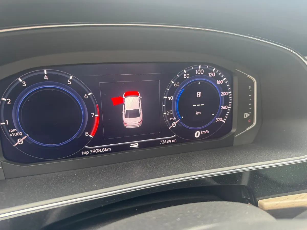 2020 Volkswagen Passat 2.0T 220HP L4 7DCT,autocango,china used car exporter,china ev exporter,chinese used car exporter,chinese used ev exporter