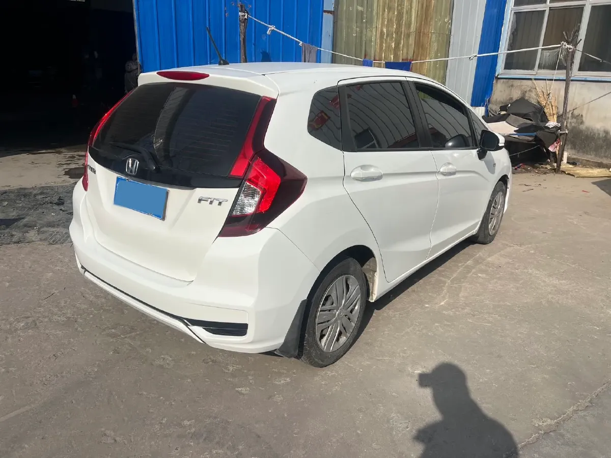 2020 Honda Fit 1.5L 131HP L4 CVT,autocango,china used car exporter,china ev exporter,chinese used car exporter,chinese used ev exporter