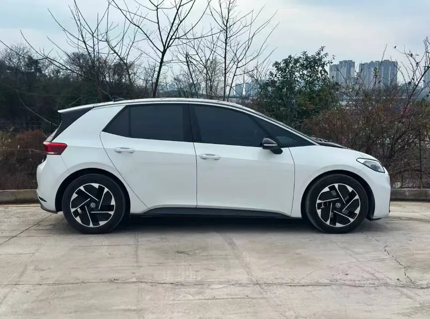 2024 Volkswagen ID.3 BEV 52.8KWH,autocango,china used car exporter,china ev exporter,chinese used car exporter,chinese used ev exporter