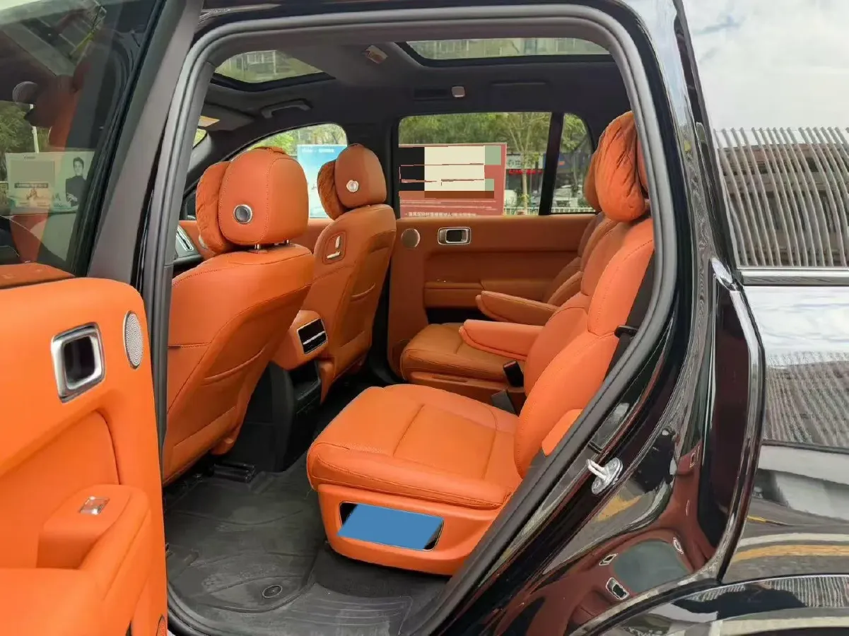 2023 Li L8 Range Extended 154HP REEV 40.9KWH,autocango,china used car exporter,china ev exporter,chinese used car exporter,chinese used ev exporter