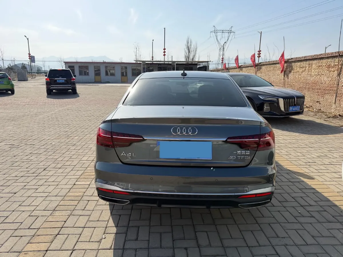 2020 Audi A4L 2.0T 150HP L4 7DCT,autocango,china used car exporter,china ev exporter,chinese used car exporter,chinese used ev exporter