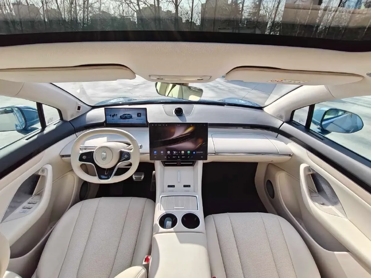 2026 Luxeed R7 REEV 156HP REEV,autocango,china used car exporter,china ev exporter,chinese used car exporter,chinese used ev exporter