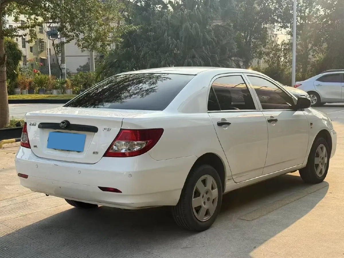 2018 BYD F3 1.5L 109HP L4 5MT,autocango,china used car exporter,china ev exporter,chinese used car exporter,chinese used ev exporter