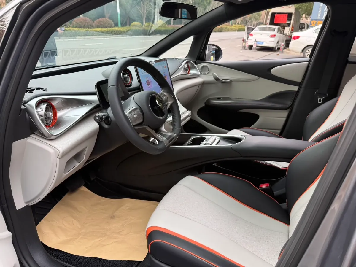 2021 Ford Escort 1.5L 122HP L3 6AT,autocango,china used car exporter,china ev exporter,chinese used car exporter,chinese used ev exporter