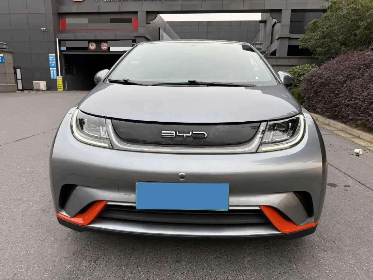 2021 Ford Escort 1.5L 122HP L3 6AT,autocango,china used car exporter,china ev exporter,chinese used car exporter,chinese used ev exporter