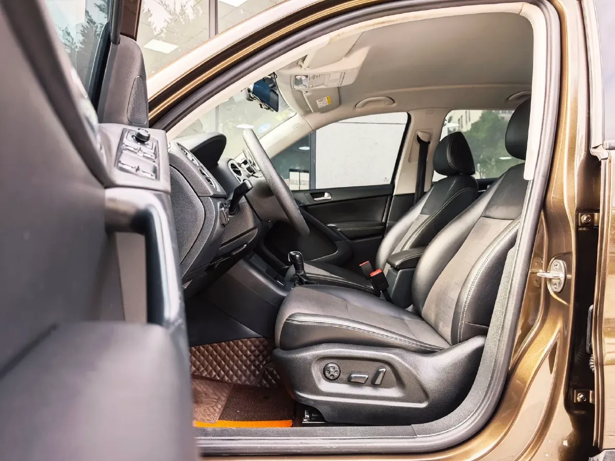 2016 Volkswagen Touran 1.4T 150HP L4 7DCT,autocango,china used car exporter,china ev exporter,chinese used car exporter,chinese used ev exporter