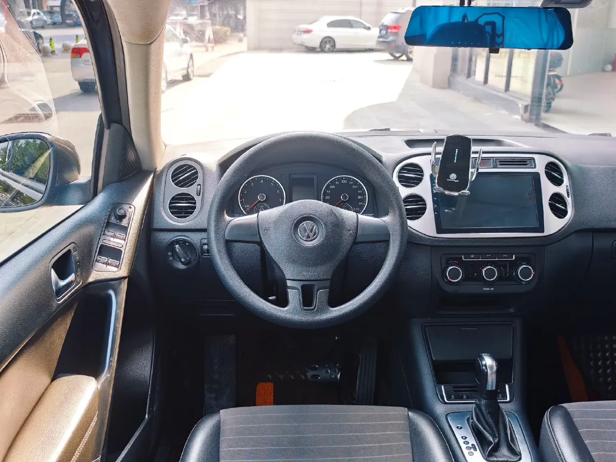 2016 Volkswagen Touran 1.4T 150HP L4 7DCT,autocango,china used car exporter,china ev exporter,chinese used car exporter,chinese used ev exporter