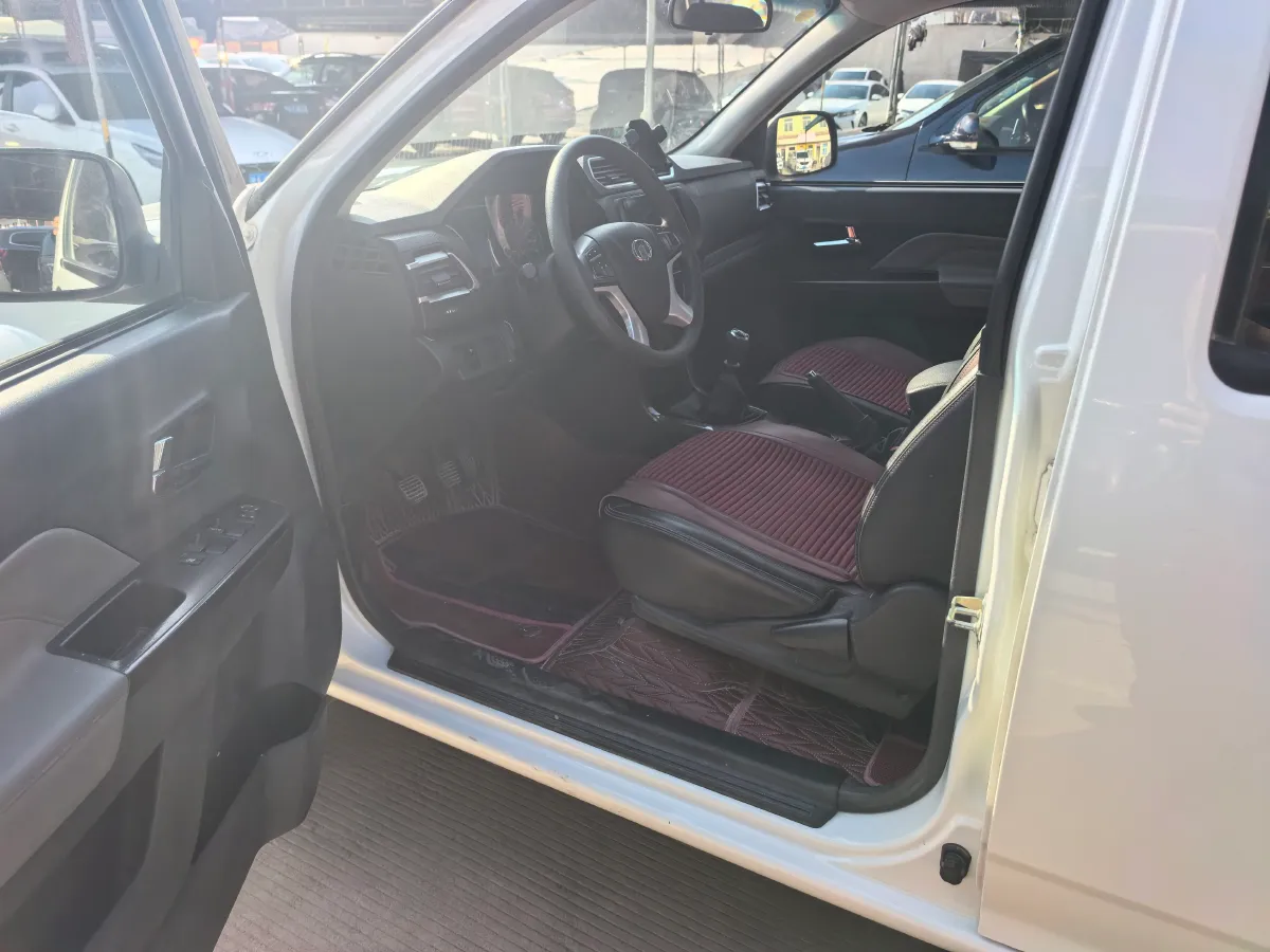 2023 Great Wall Wingle 5 2.0T 139HP L4 6MT,autocango,china used car exporter,china ev exporter,chinese used car exporter,chinese used ev exporter