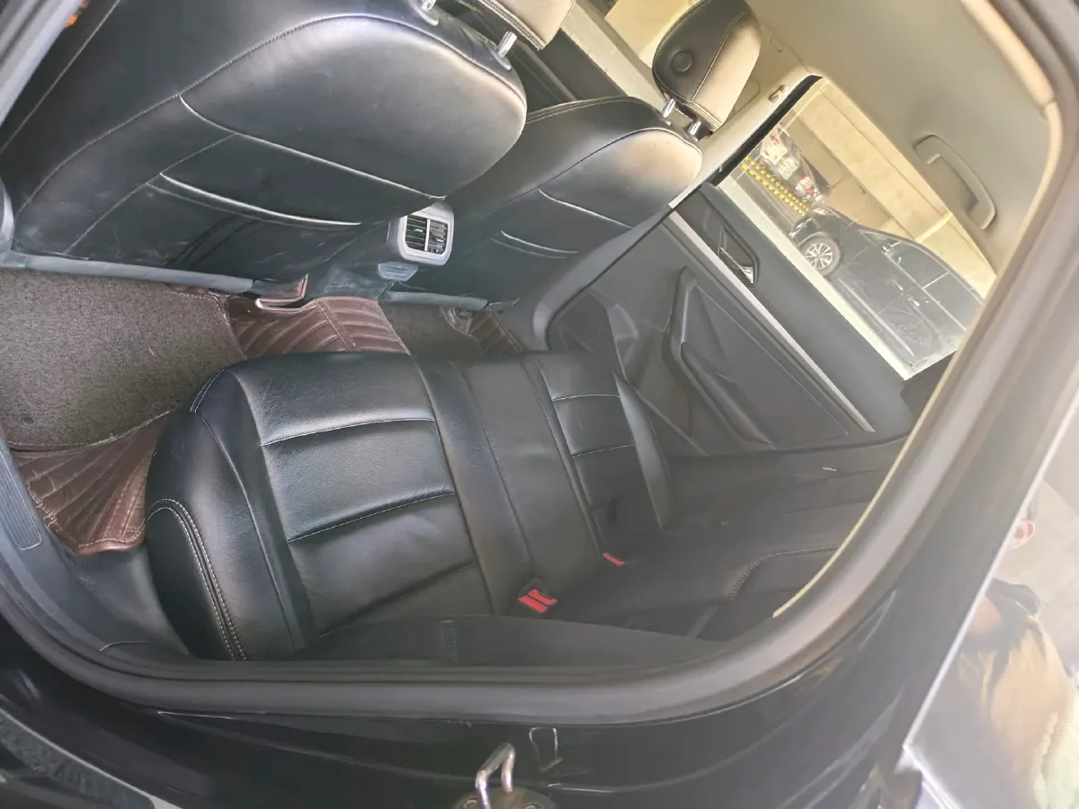 2018 Landwind XiaoYao 1.5T 163HP L4 CVT,autocango,china used car exporter,china ev exporter,chinese used car exporter,chinese used ev exporter