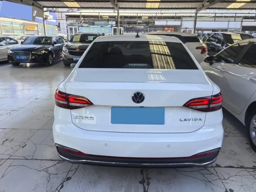 2023 Volkswagen Lavida 1.5L 113HP L4 6AT,autocango,china used car exporter,china ev exporter,chinese used car exporter,chinese used ev exporter