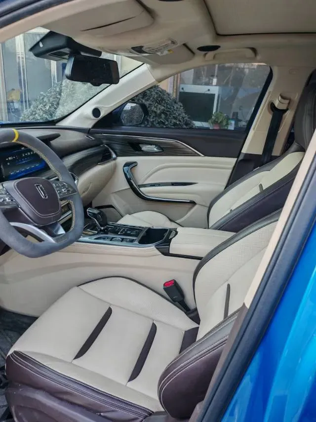 2020 Bestune T77 1.5T 169HP L4 7DCT,autocango,china used car exporter,china ev exporter,chinese used car exporter,chinese used ev exporter