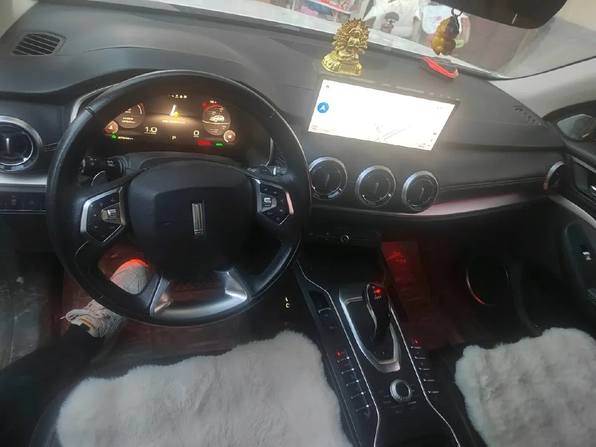 2019 WEY VV6 2.0T 224HP L4 7DCT,autocango,china used car exporter,china ev exporter,chinese used car exporter,chinese used ev exporter