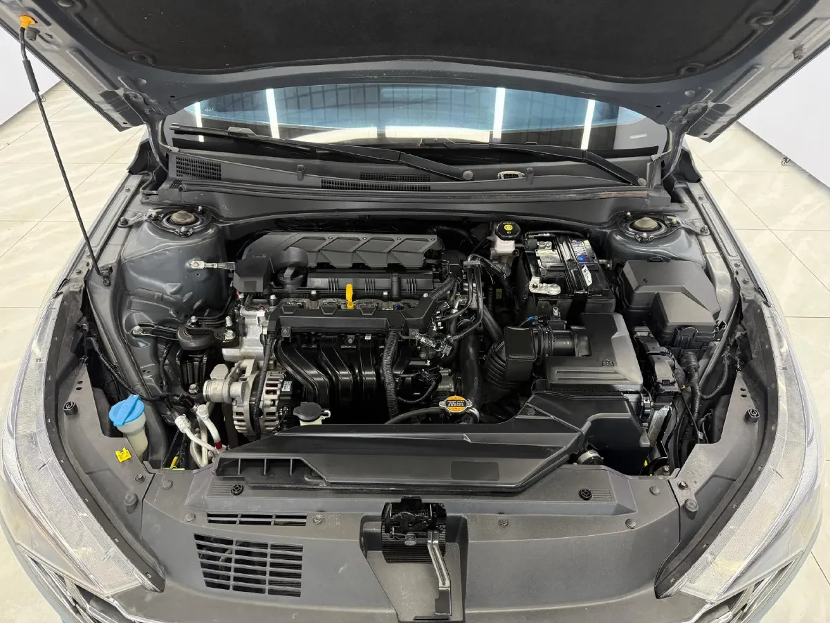 2021 Hyundai Elantra 1.5L 115HP L4 CVT,autocango,china used car exporter,china ev exporter,chinese used car exporter,chinese used ev exporter