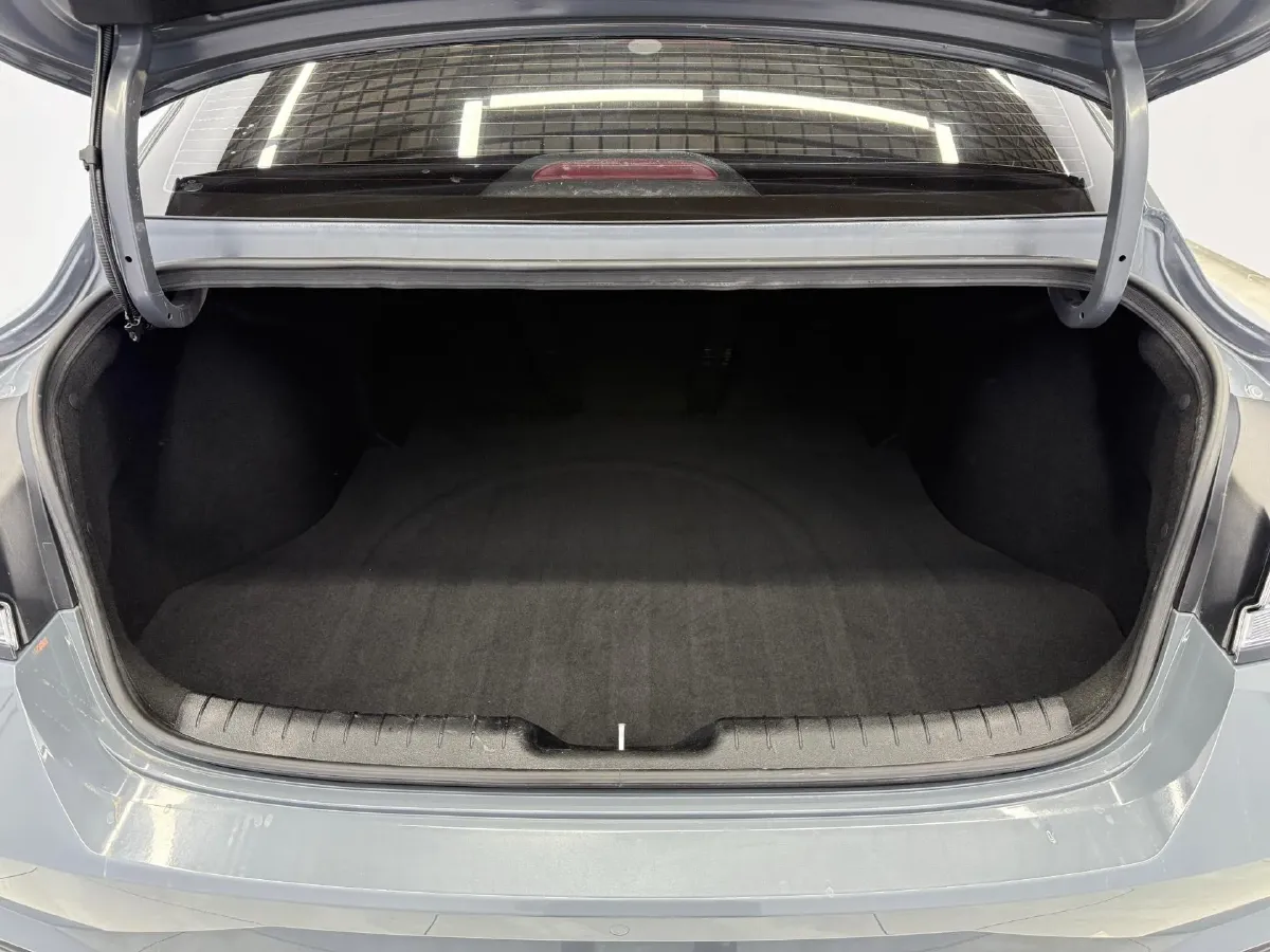 2021 Hyundai Elantra 1.5L 115HP L4 CVT,autocango,china used car exporter,china ev exporter,chinese used car exporter,chinese used ev exporter