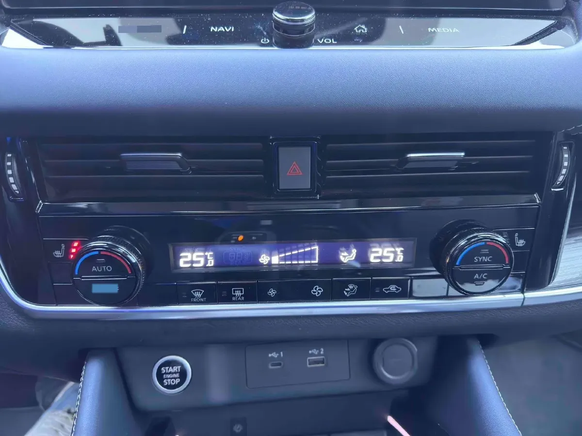 2023 Nissan Qashqai 1.3T 158HP L4 CVT,autocango,china used car exporter,china ev exporter,chinese used car exporter,chinese used ev exporter