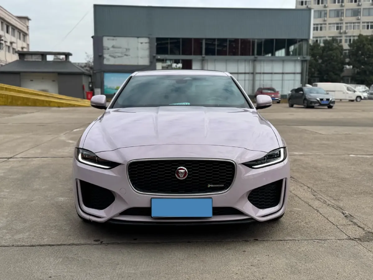 2023 Jaguar XEL 2.0T 250HP L4 8AT,autocango,china used car exporter,china ev exporter,chinese used car exporter,chinese used ev exporter