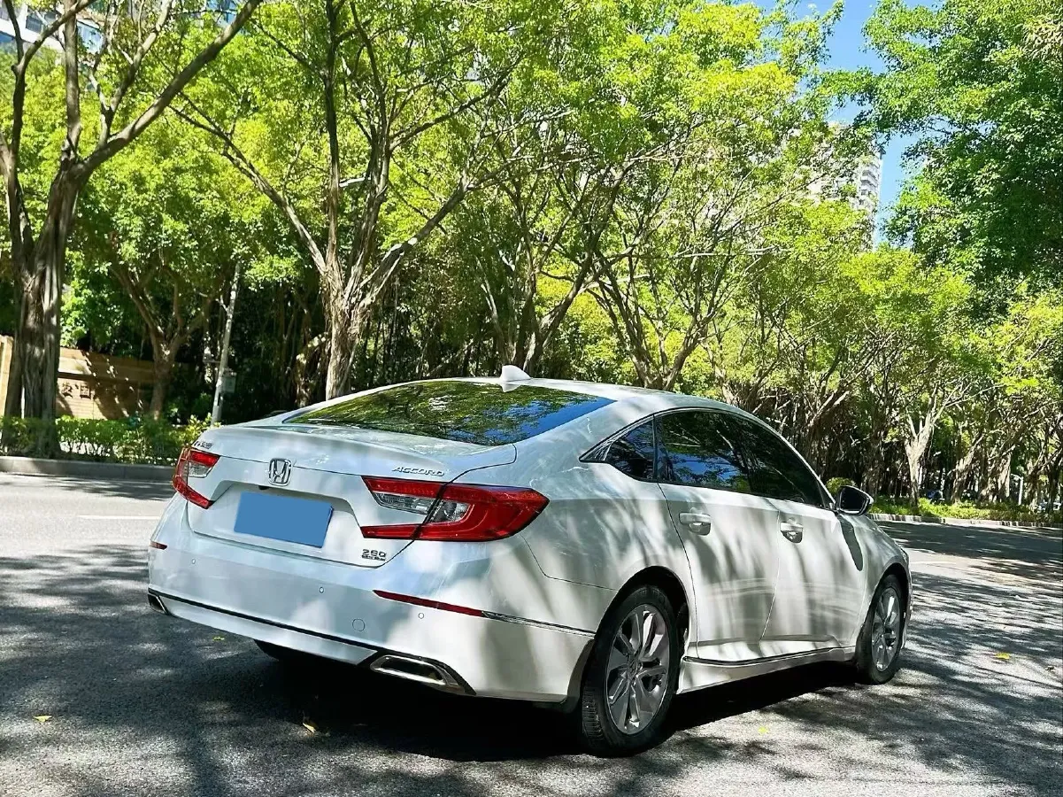 2018 Honda Accord 1.5T 194HP L4 CVT,autocango,china used car exporter,china ev exporter,chinese used car exporter,chinese used ev exporter