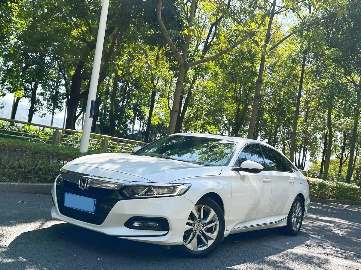 2018 Honda Accord 1.5T 194HP L4 CVT,autocango,china used car exporter,china ev exporter,chinese used car exporter,chinese used ev exporter