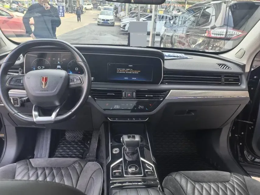 2022 HongQi HS5 2.0T 224HP L4 6AT,autocango,china used car exporter,china ev exporter,chinese used car exporter,chinese used ev exporter