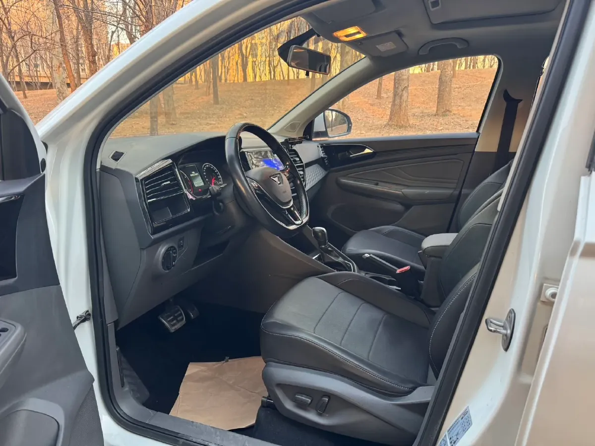 2019 Jetta VS5 1.4T 150HP L4 6AT,autocango,china used car exporter,china ev exporter,chinese used car exporter,chinese used ev exporter