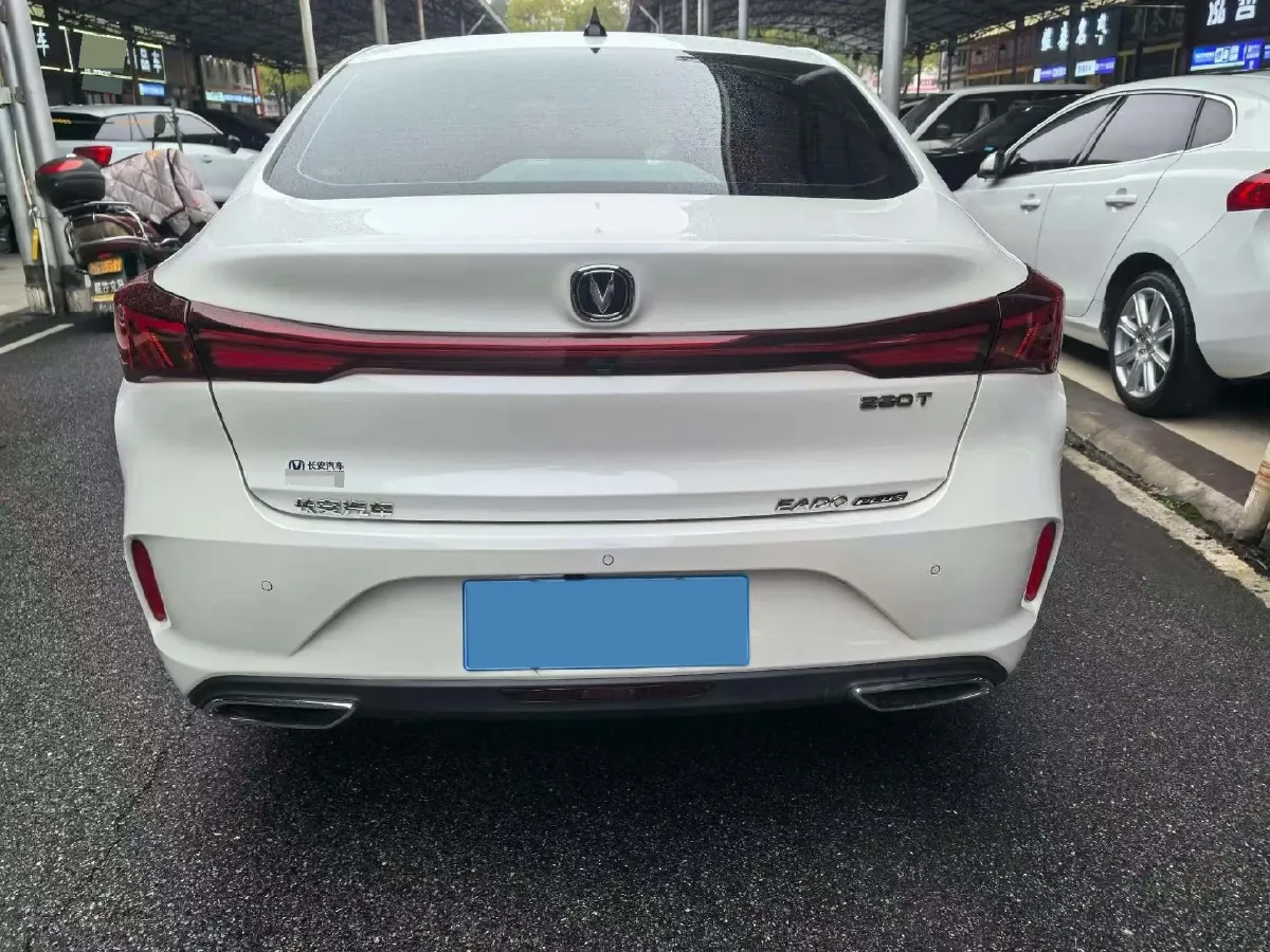 2024 ChangAn Eado 1.4T 160HP L4 7DCT,autocango,china used car exporter,china ev exporter,chinese used car exporter,chinese used ev exporter