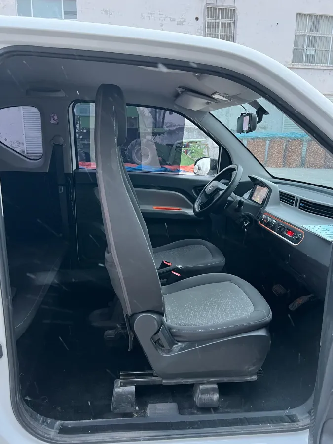 2020 WuLing HongGuang MINI EV BEV 9.3KWH,autocango,china used car exporter,china ev exporter,chinese used car exporter,chinese used ev exporter