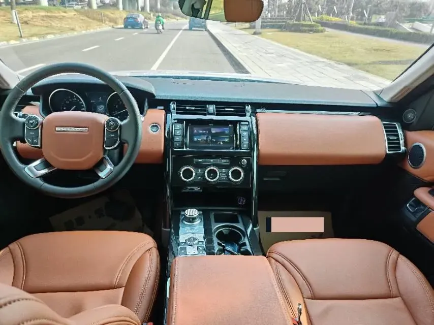 2017 Land Rover Discovery 3.0T 340HP V6 8AT,autocango,china used car exporter,china ev exporter,chinese used car exporter,chinese used ev exporter