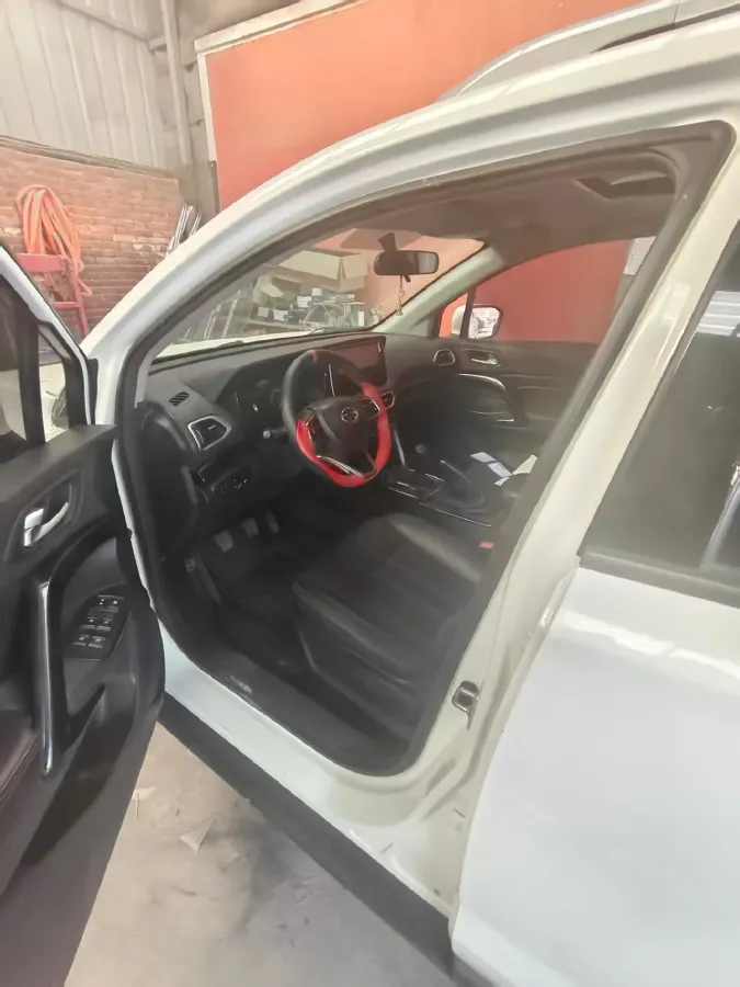 2018 GAC Trumpchi GS4 1.3T 137HP L4 5MT,autocango,china used car exporter,china ev exporter,chinese used car exporter,chinese used ev exporter