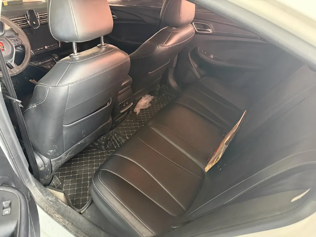 2019 Roewe i5 1.5L 120HP L4 CVT,autocango,china used car exporter,china ev exporter,chinese used car exporter,chinese used ev exporter