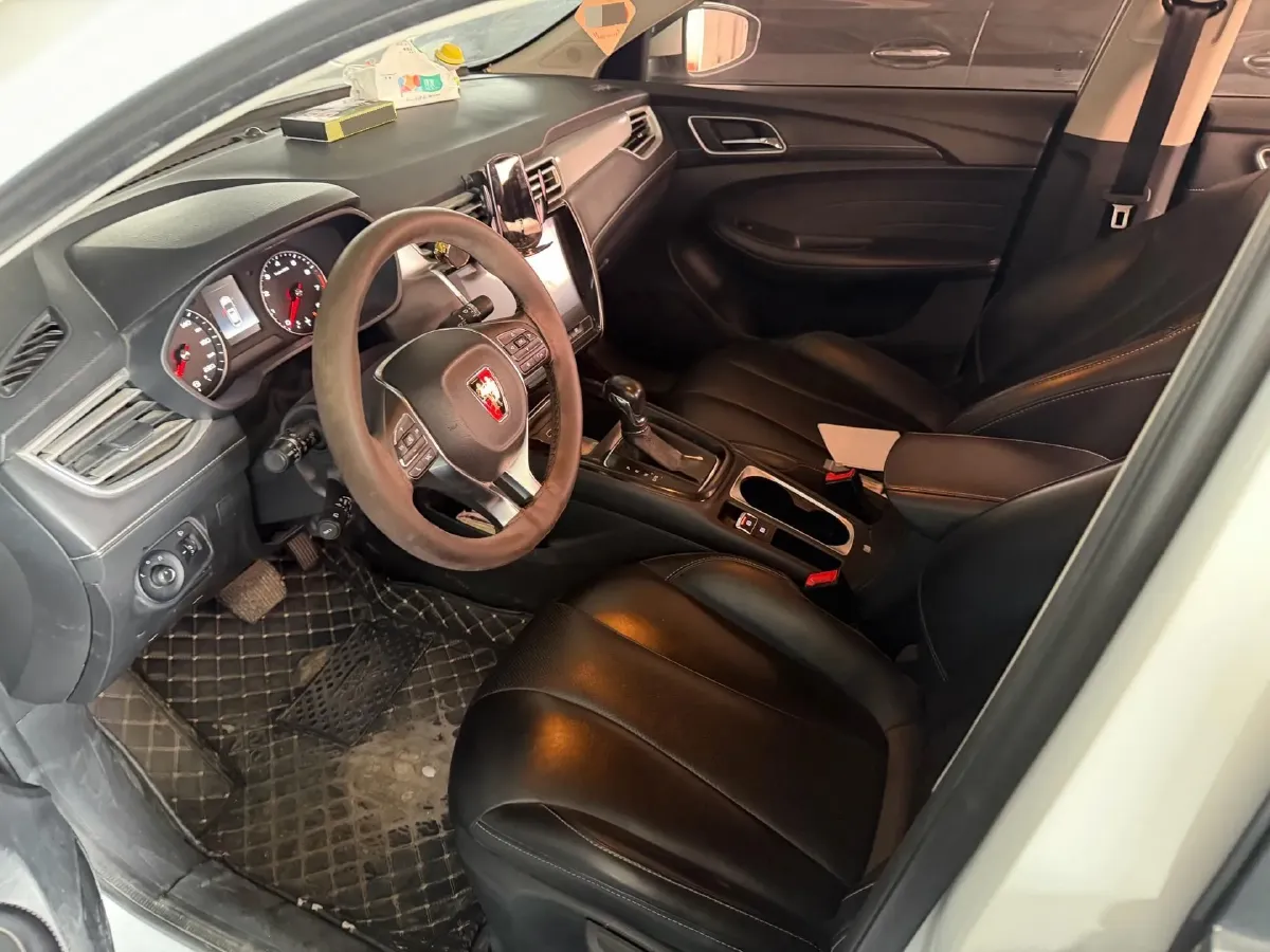 2019 Roewe i5 1.5L 120HP L4 CVT,autocango,china used car exporter,china ev exporter,chinese used car exporter,chinese used ev exporter