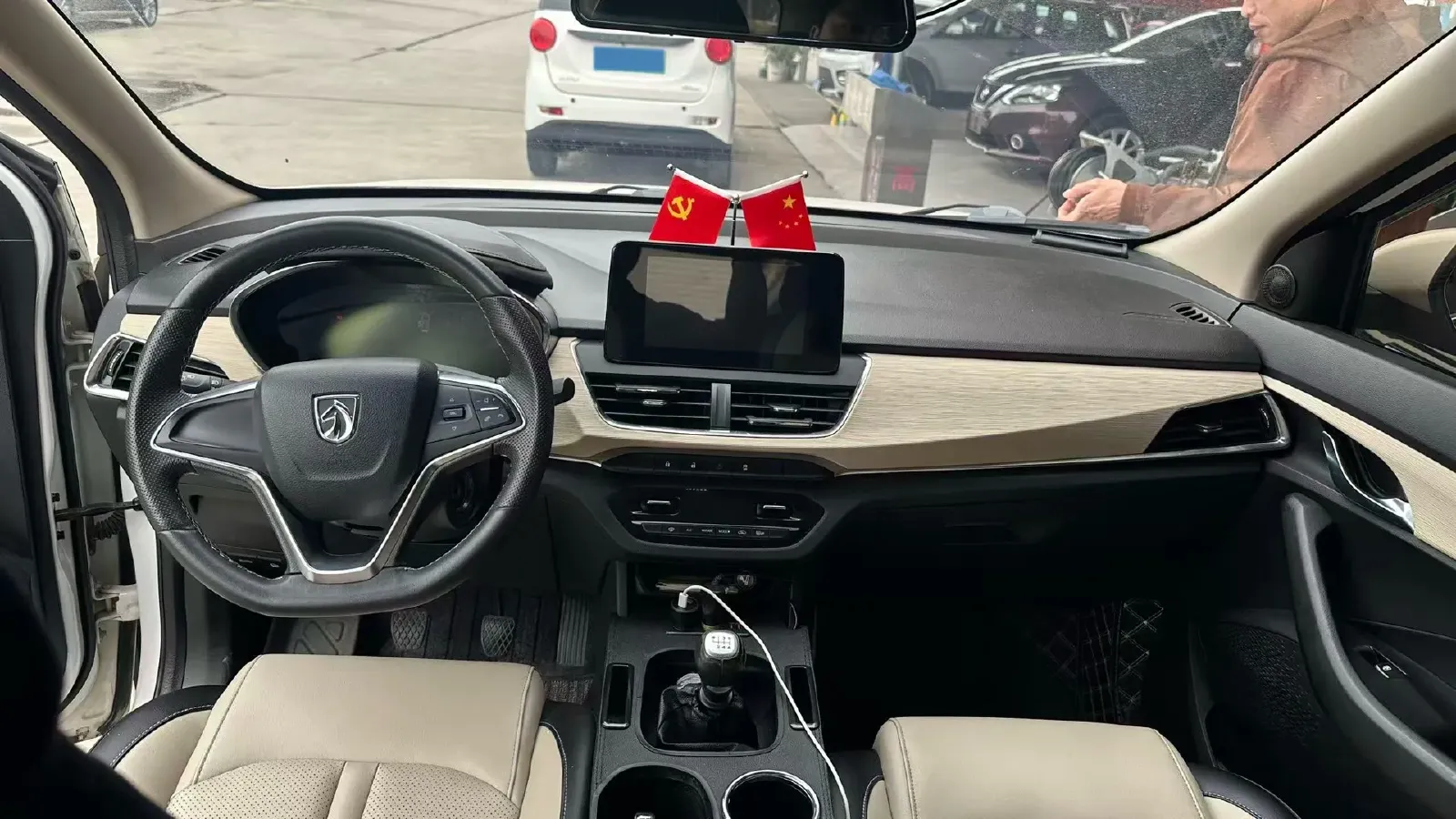 2018 BaoJun 360 1.5L 112HP L4 6MT,autocango,china used car exporter,china ev exporter,chinese used car exporter,chinese used ev exporter