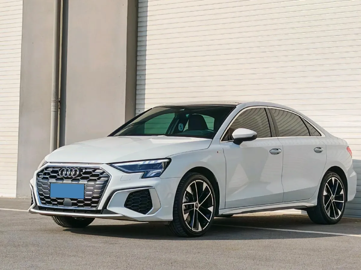 2022 Audi A3 1.4T 150HP L4 7DCT,autocango,china used car exporter,china ev exporter,chinese used car exporter,chinese used ev exporter