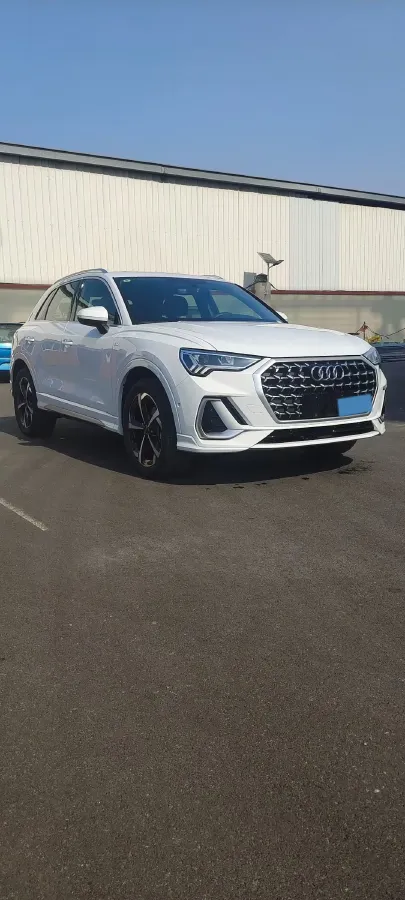 2024 Audi Q3 1.5T 160HP L4 7DCT,autocango,china used car exporter,china ev exporter,chinese used car exporter,chinese used ev exporter