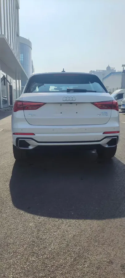 2024 Audi Q3 1.5T 160HP L4 7DCT,autocango,china used car exporter,china ev exporter,chinese used car exporter,chinese used ev exporter