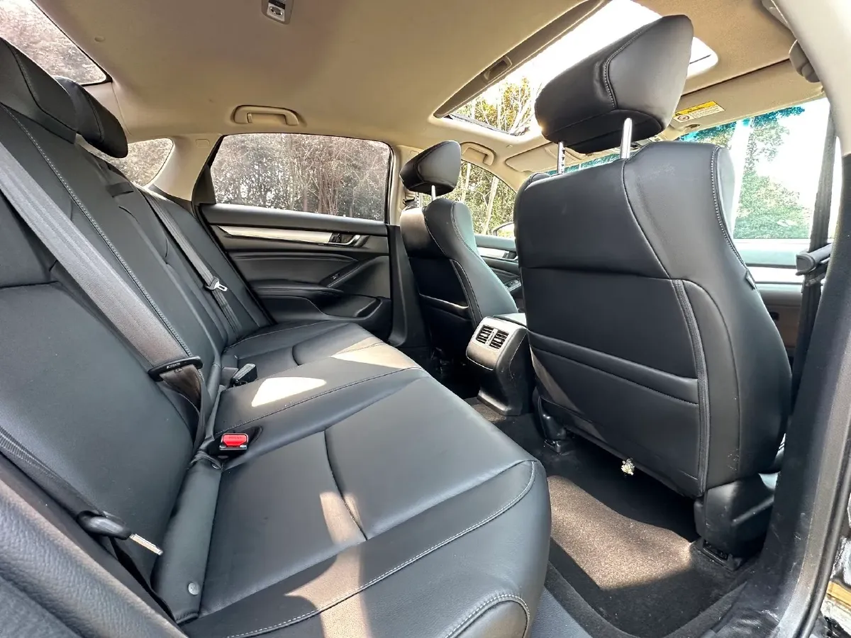 2018 Honda Accord 1.5T 194HP L4 CVT,autocango,china used car exporter,china ev exporter,chinese used car exporter,chinese used ev exporter