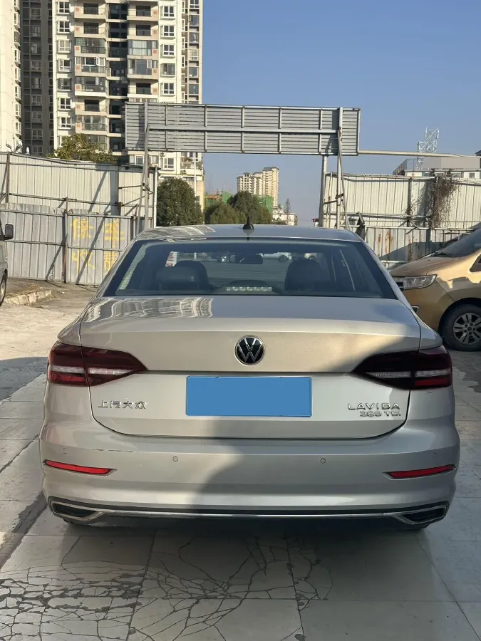 2021 Volkswagen Lavida 1.4T 150HP L4 7DCT,autocango,china used car exporter,china ev exporter,chinese used car exporter,chinese used ev exporter