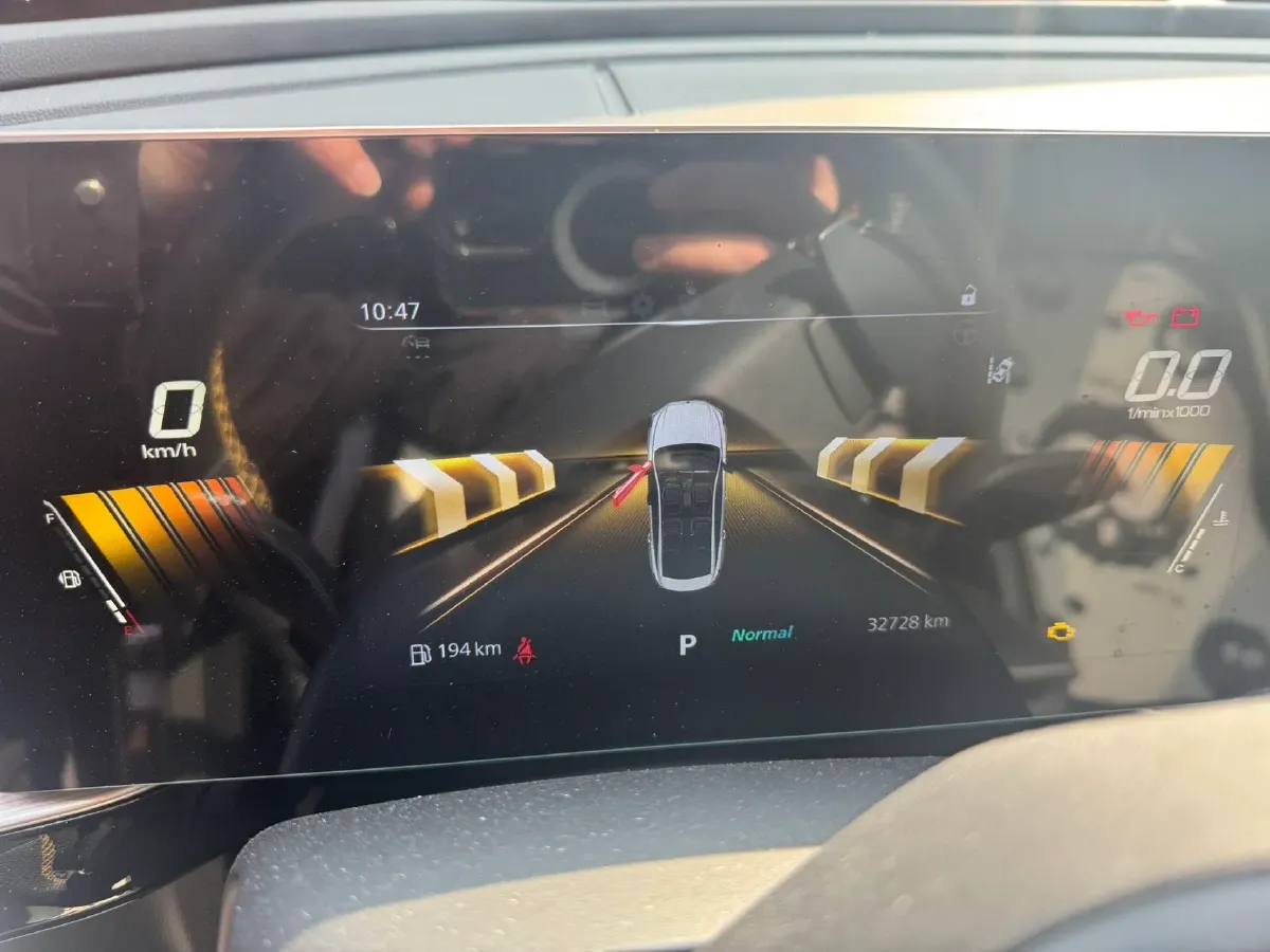 2022 MG 5 Scorpio 1.5T 181HP L4 7DCT,autocango,china used car exporter,china ev exporter,chinese used car exporter,chinese used ev exporter