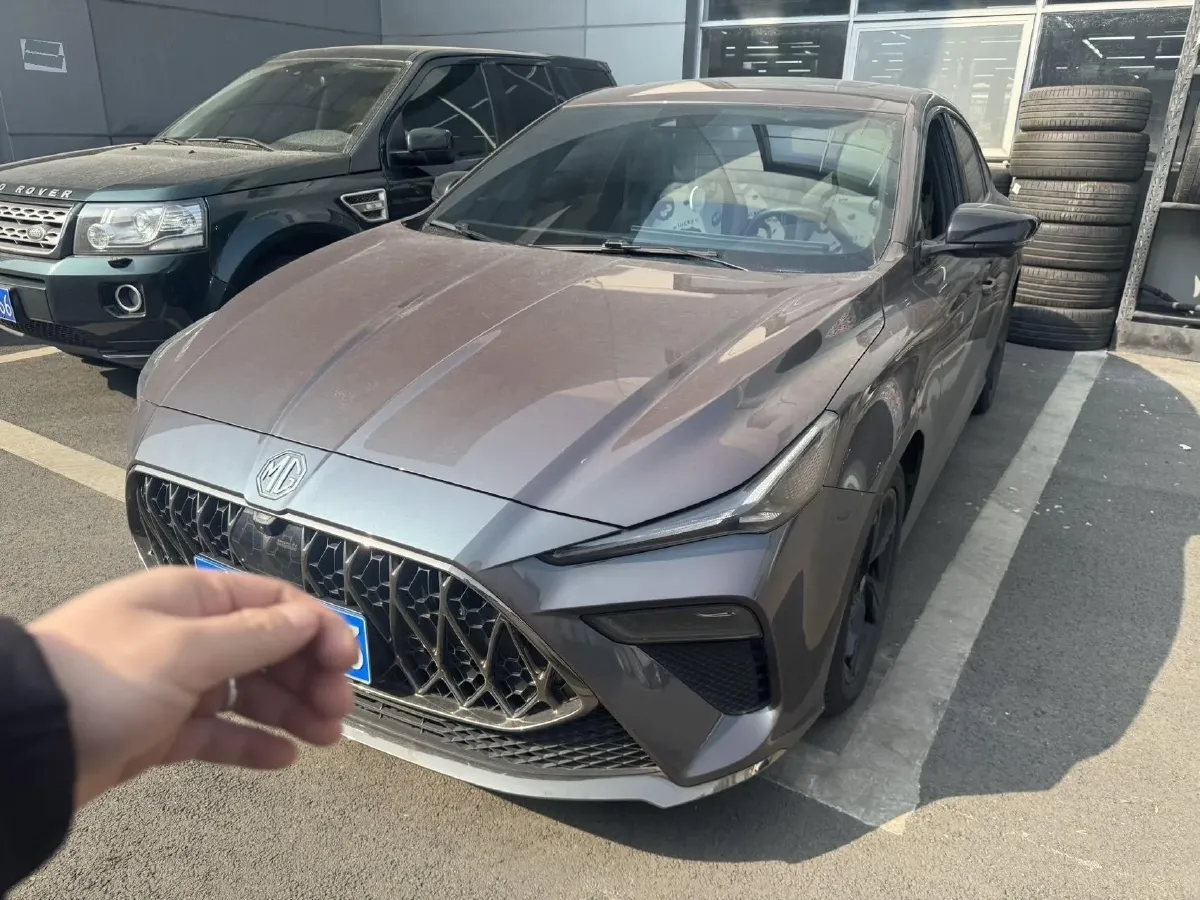 2022 MG 5 Scorpio 1.5T 181HP L4 7DCT,autocango,china used car exporter,china ev exporter,chinese used car exporter,chinese used ev exporter